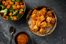 Lataa kuva Galleria-katseluun, THAI RED CURRY TOFU