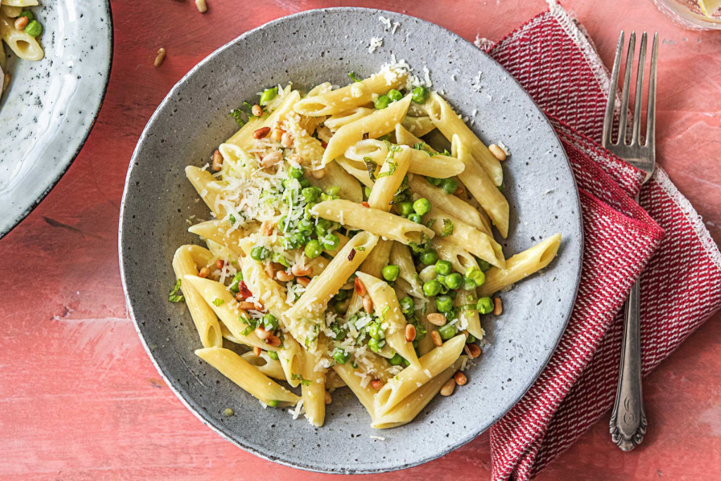 SPINACH CHICKPEA PASTA